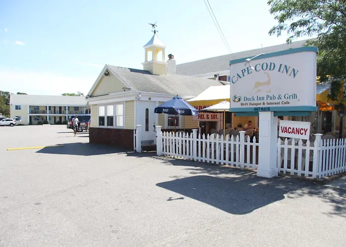 Motel: Cape Cod Inn