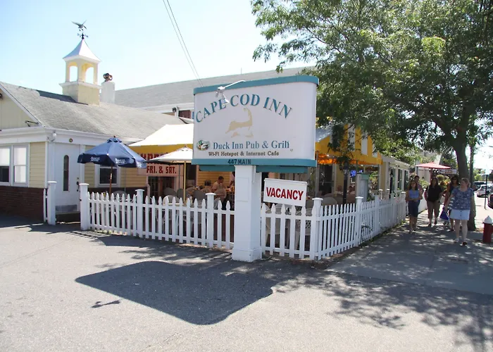 Motel: Cape Cod Inn